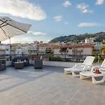 La Terrazza Di *